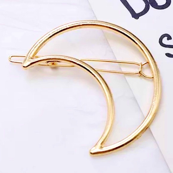 🔵𝟲𝟱%𝗢𝗙𝗙 𝗯𝘂𝗻𝗱𝗹𝗲𝘀 𝟯+🔵 NEW Crescent Moon Minimalist Barrette - Picture 9 of 13